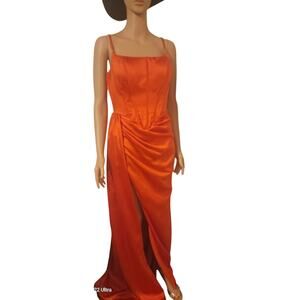 Elegant Red Evening Dress